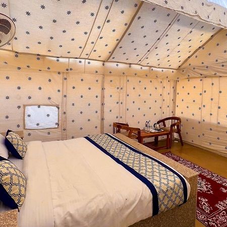 Ozaki Desert Camp & Resort Джайсалмер Екстер'єр фото